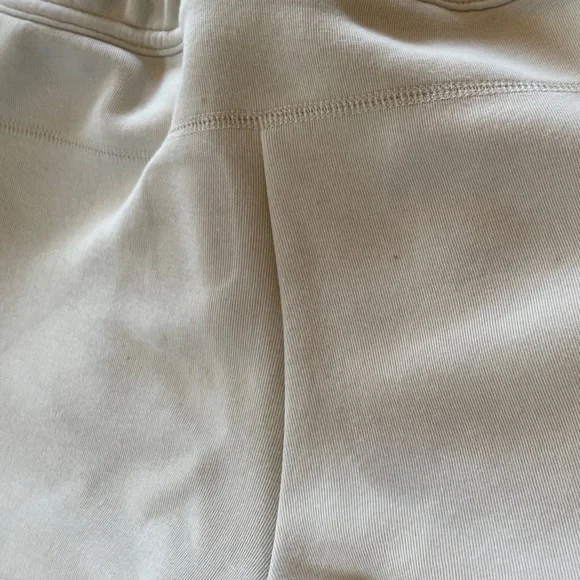 Nike Tech Kids' Shorts in Green and Cream - Picture 4 of 6